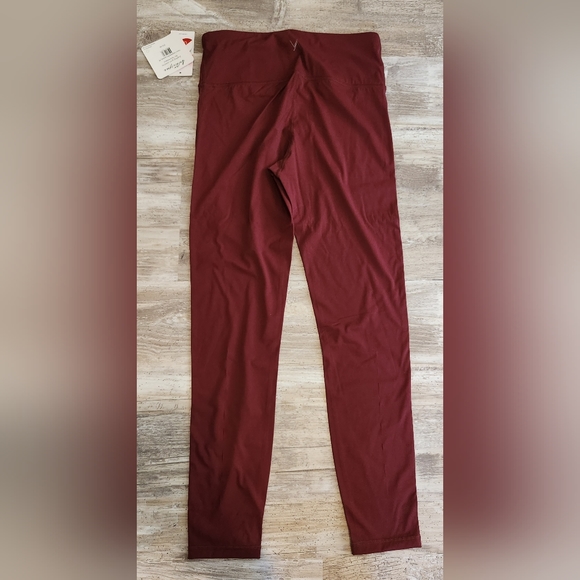Whisper size medium Tara Burgandy Leggings - Picture 2 of 4